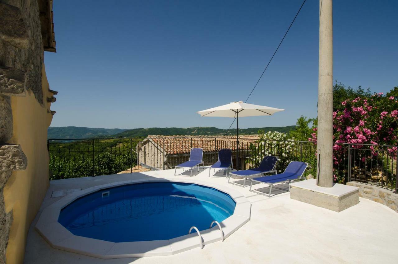 Residence Hidden Heaven Buzet Exterior photo